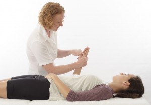 Kinesiologist treating opponens pollicis